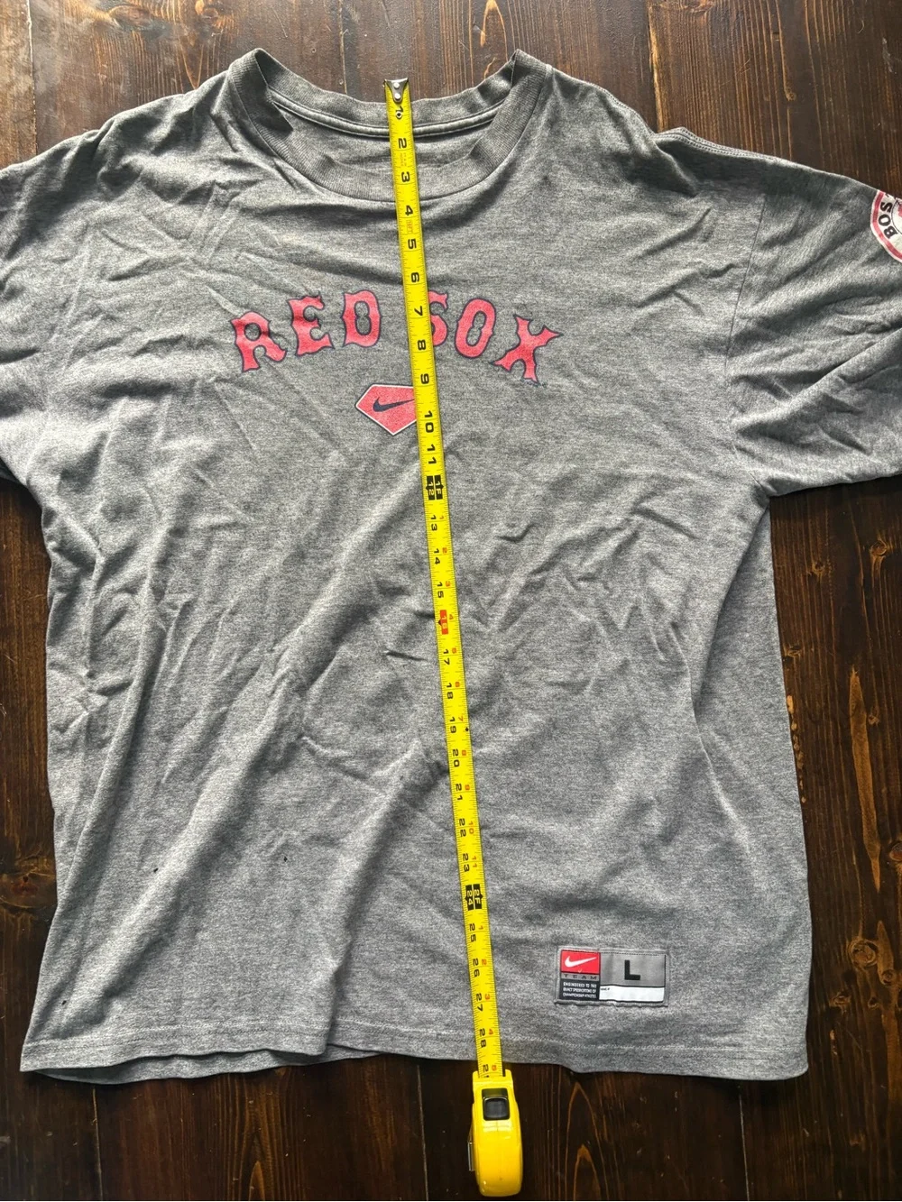 Vintage Nike Red Sox Gray Graphic Tee - Men's L